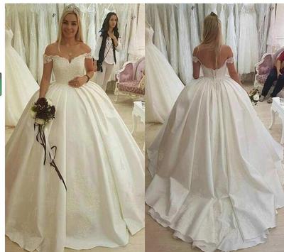Princess Lace Ball Gown Wedding Dresses Off Shoulder Satin Applique Lace Wedding Gowns Sweep Train Wedding Bridal Gowns Vestidos 