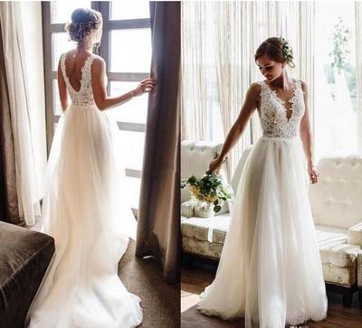 Lace Top Wedding Dress Simple Design V Neck Sleeveless Low Back Tulle Skirt A Line Elegant Bridal Gowns Boho Vestido De Noiva 