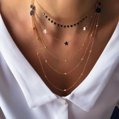 Elegant star charmed necklace - Thumbnail 3