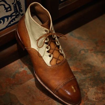Handmade trendy men new brown cap toe chukka cap toe lace up boot 