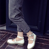 Kawaii Heart Design Fashion Shoes in Black and White - Thumbnail 2