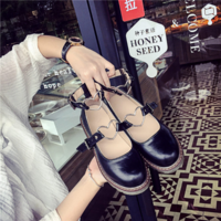 Kawaii Heart Design Fashion Shoes in Black and White - Thumbnail 3