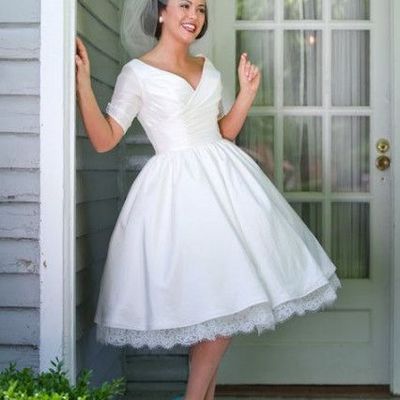 Simple ball gown wedding dresses off the shoulder lace tea length bridal gowns