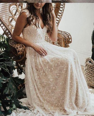 Elegant Wedding Dresses Full Lace V-Neck Sleeveless Floor length A Line V-Back Bridal Giwns Vestido De Novia