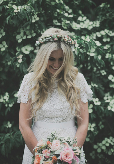 Modest West Country Wedding Dresses Cap Sleeve Bohemian Lace Chiffon Wedding Dress 