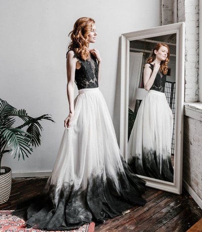 Elegant Sheer V Neck Black Prom Dresses with Appliques