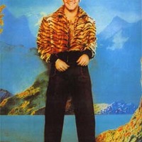 ELTON JOHN CARIBOU Live 1974 Live at Hammersmith Odeon,London 24th December 1974 DVD - Thumbnail 1