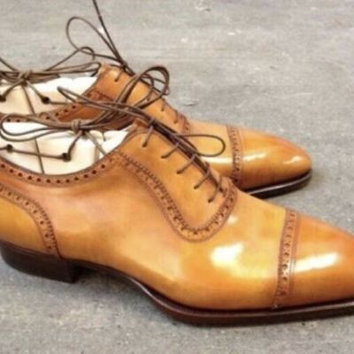 New pure handmade tan leather lace up brogue shoes for men's