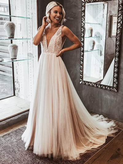 2019 New A-Line V Neck Open Back Ivory Tulle Wedding Dresses with Lace,Beach Wedding Gown,448