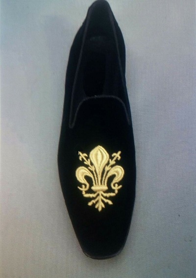 Handmade Men velvet Shoes Loafer slippers Men embroidered velvet shoes Men shoes