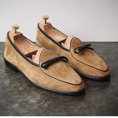 Stylish brown handmade formal shoes in genuine suede for men