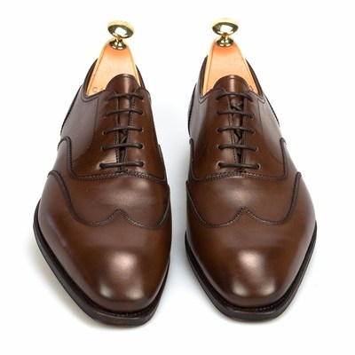 Classic men's handmade brown color leather wing tip lace up casual dress shoes