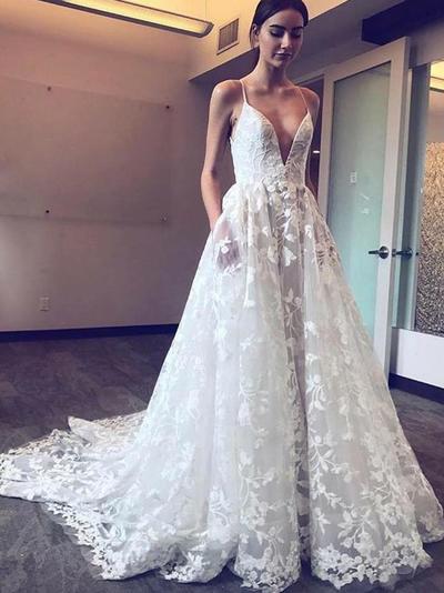 Modern A-Line Spaghetti Straps Plunge Neckline Lace Applique Wedding Dress