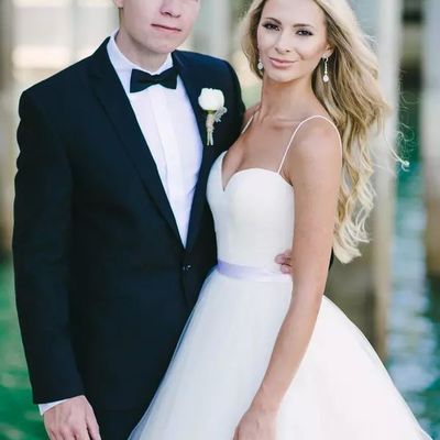 2020 garden wedding dresses bridal gowns with spaghetti straps