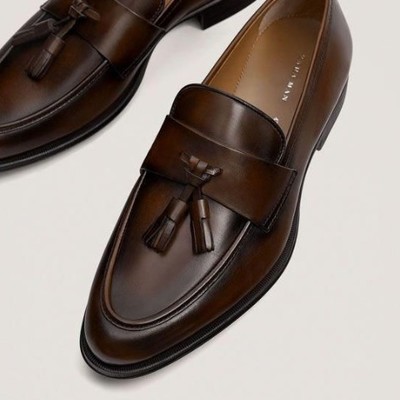 Latest men elegant handmade dark brown tassels loafer formal shoes in genuine leather for gentlemen