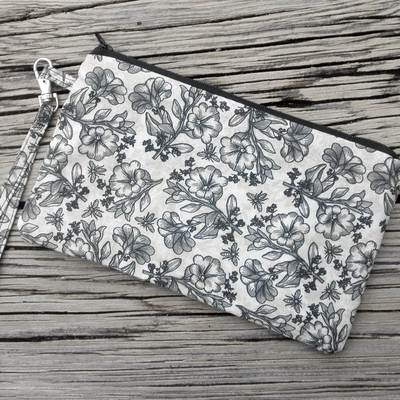 Black flower wristlet