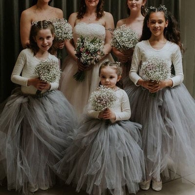 2020 cute long sleeves tulle flower girl dresses