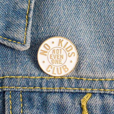 Free shipping-"no kids club" pins - Thumbnail 3