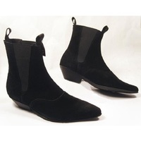 Handmade Pointed Toe Boots, Cuban Heel Boots For Men, Black Suede Boots - Thumbnail 1