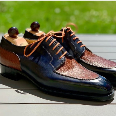 Bespoke two tone wing tip brogue leather shoes for men's