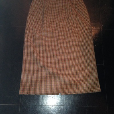 Wool skirt 