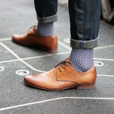 Handmade mens brown narrow toe chukka lace up decent wear shoes