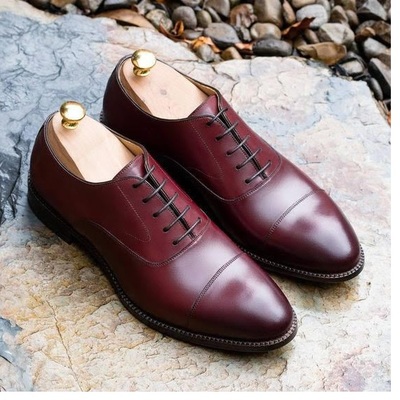 Mens burgundy leather captoe handmade leather formal wear lace up shoes