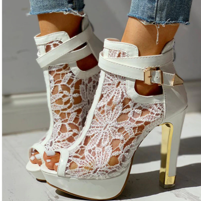 Sexy peep toe lace high heels sandals in black and white