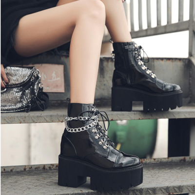 Patent leather gothic chain black boots