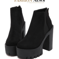 Stylish Zip up Back Black Ankle Boots - Thumbnail 3