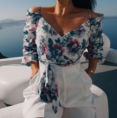 Printed Long-Sleeved V-Neck Chiffon Top
