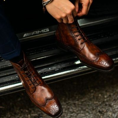 Mens brown leather ankle high oxfords wingtip fashion walking outfit lace up boot - Thumbnail 2