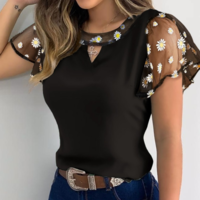 Sweet Lace Embroidered Short-Sleeved Shirt - Thumbnail 2