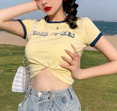 GOOD VS BES Color Block Top