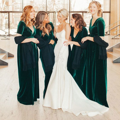 V neck dark green velvet bridesmaid dresses with short sleeves - Thumbnail 3