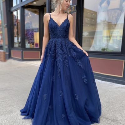 Charming ball gown v neck navy blue lace prom dresses with appliques - Thumbnail 4