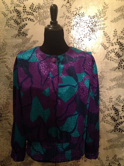 Vintage Pull-Over Blouse