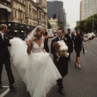 Charming V Neck Sleeveless Lace Wedding Dress with Appliques - Thumbnail 1