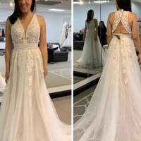 Modest V-neck Ivory Long A-line Open Back Beach Wedding Dresses With Lace Appliques - Thumbnail 1