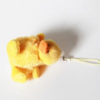 Kawaii Yellow Duckie Plushie Keyring - Thumbnail 2