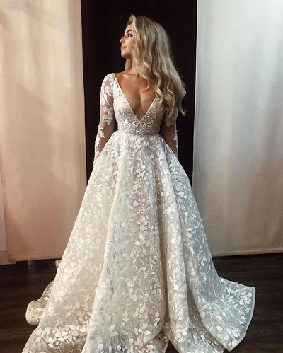 Elegant A-Line V Neck Long Sleeves Lace Wedding Gowns Bridal Dresses