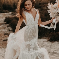 Boho Tulle Illusion V-neck A-line Backless Wedding Gowns - Thumbnail 1