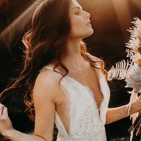 Boho Tulle Illusion V-neck A-line Backless Wedding Gowns - Thumbnail 3