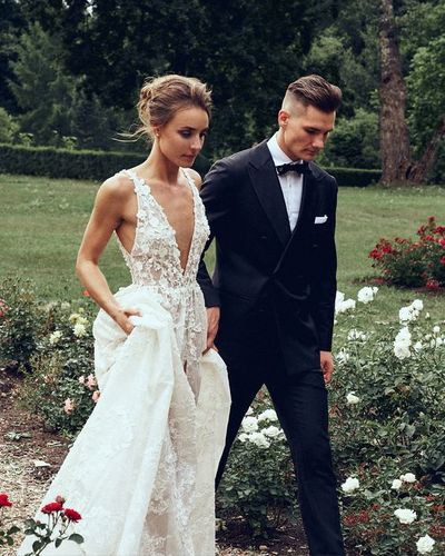 Gorgeous A Line V Neck Open Back Lace Wedding Dresses with Train