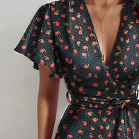 V-Neck Short-Sleeved Flounced Princess Dress - Thumbnail 3