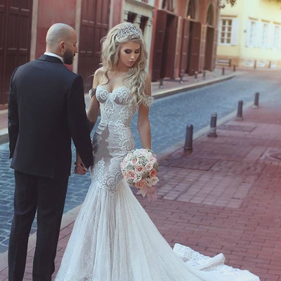 Modern off-the-shoulder sweetheart lace mermaid wedding dress,46