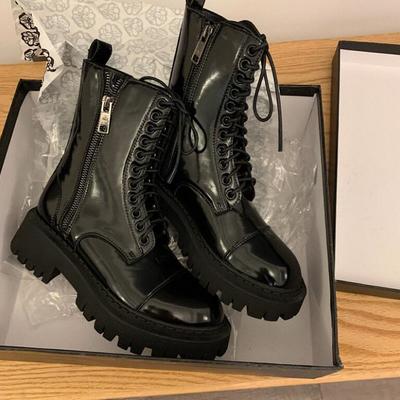 Martin boots women's round toe thick bottom 2020 autumn and winter new short boots f5741