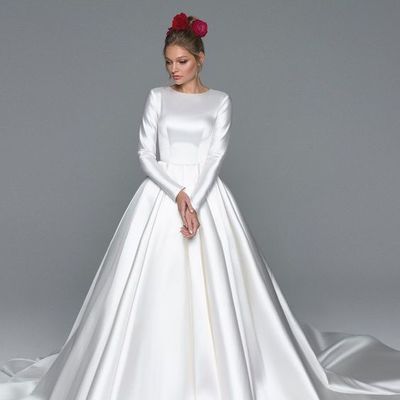 Elegant a-line round neck long sleeves satin wedding dresses with train - Thumbnail 4