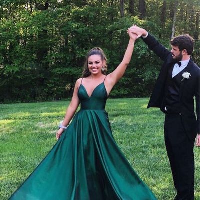 Sp1003,green spaghetti straps a-line long prom dresses,v-neck sleeveless evening party dress