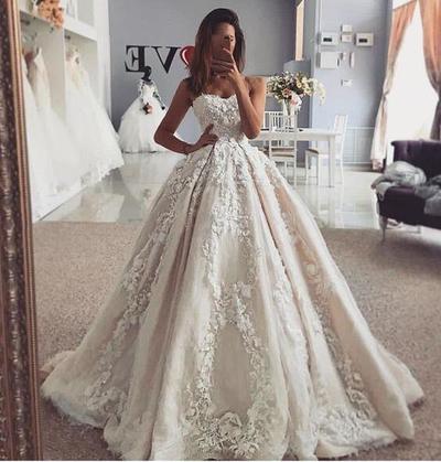 Gorgeous Ball Gown Sweetheart Tulle Wedding Dresses with Appliques, Luxurious Wedding Dresses